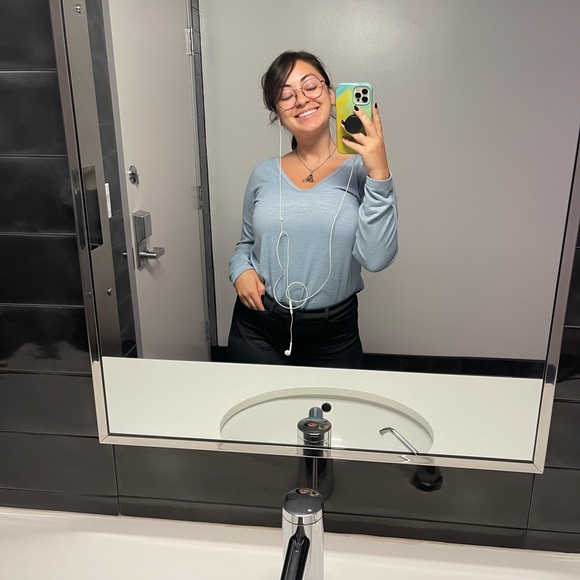 Meet your Posher, Veronica - Picture 7 of 7